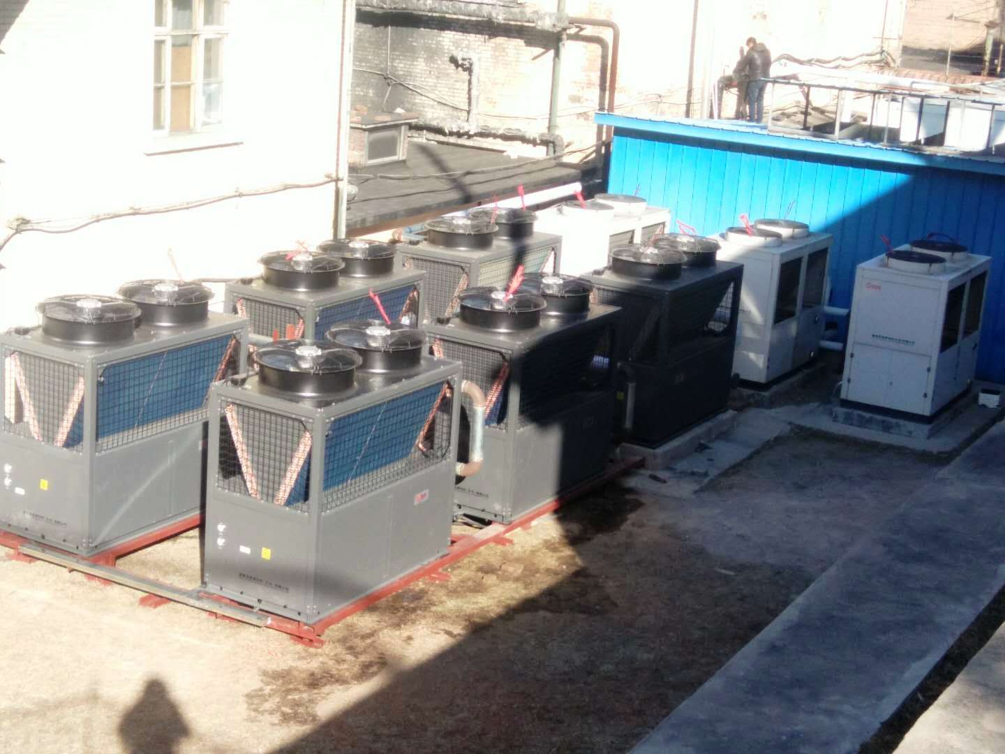 北京大臺(tái)煤礦空氣熱泵熱泵熱水器工程實(shí)拍 北京大臺(tái)煤礦空氣熱泵熱泵熱水器工程實(shí)拍